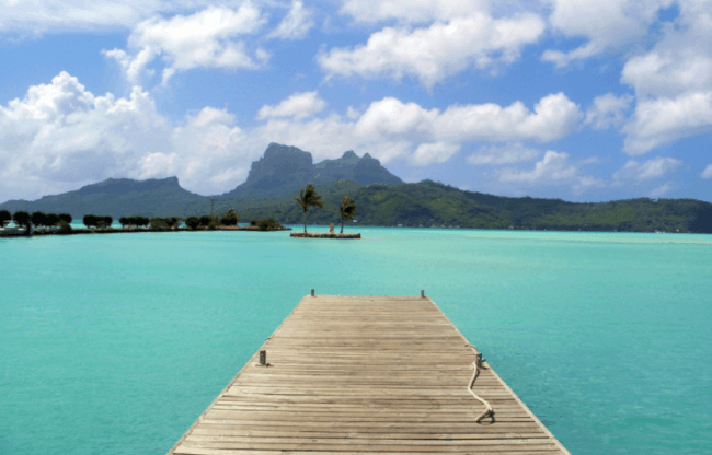 Bora Bora, Photo by Thomas Wasserberg